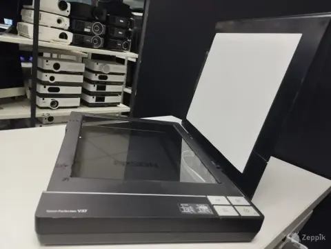 Epson Perfection V37 A4 skanner