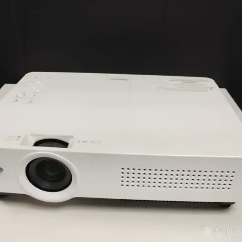 Sanyo PLC-XU350A projektor XGA, 3500 ANSI lm, 550 tundi