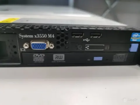 IBM x3550 M4 server/ 4x 600GB SAS/E5-2670