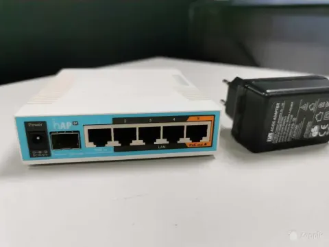 MikroTik (hAP ac) ruuter/pääsupunkt