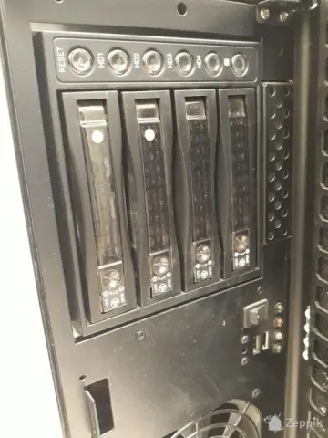 Räkitav korpus, 4x HDD 3.5 SATA