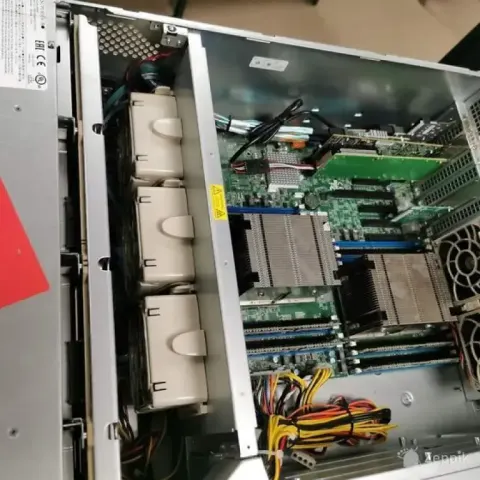 Supermicro 846-9/ 2x xeon E5-2620/4x16GB DDR4