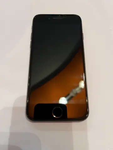 Apple iPhone 7 объявление