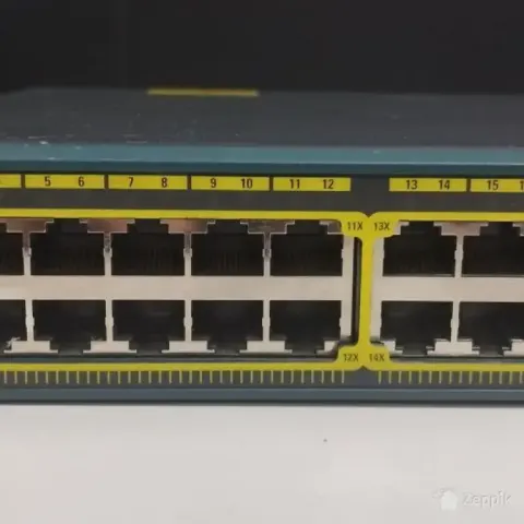 Cisco Catalyst WS-C2960S-48TS-L switch