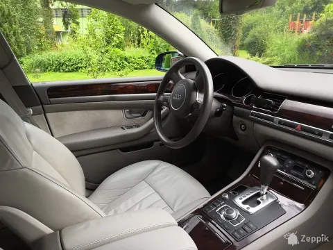 Audi A8 3.0 chip 215kw 171kW