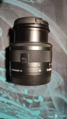 Canon EOS M200 kit (15-45mm) IS STM + карта памяти на 32 GB