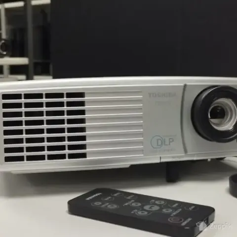 Toshiba TDPP9 projektor, 431 tundi