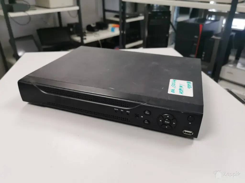 Dahun DH-DVR0404LE-AN 500GB HDD