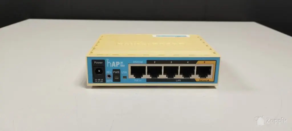 MikroTik hAP ac lite RB952Ui-5ac2nD dual-band Wi-Fi ruuter – kasutatud