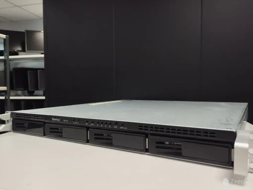Synology RS812+ + RX410 8-bay Rack NAS server – kasutatud