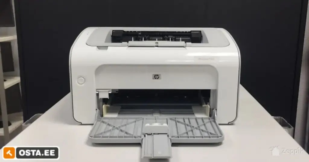 HP LaserJet P1102 laserprinter + 4 tonerkassetid